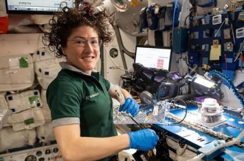 美国女宇航员科克（Christina Koch）迎来41岁生日 细谈宇宙飞行近11个月感受