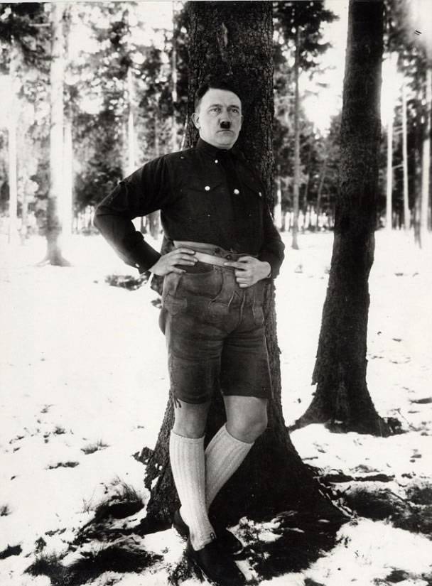 当纳粹遇上和风 希特勒罕有和服照曝光！