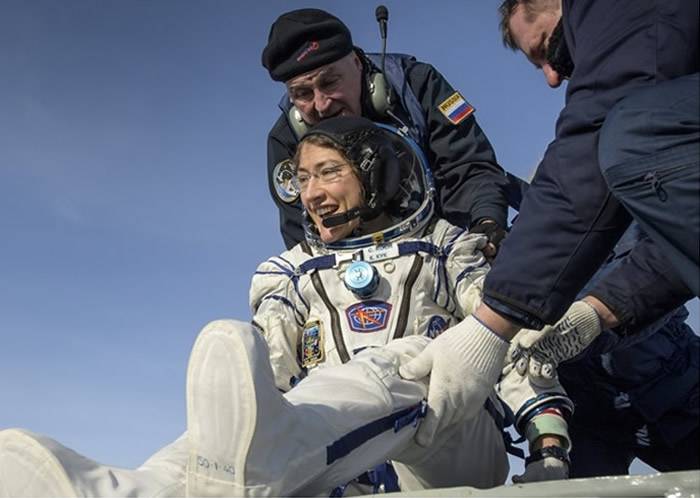 美国女太空人Christina Koch返回地球 逗留328天刷新女性最长单次太空飞行纪录