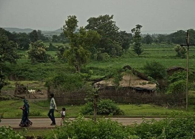 印度中央邦“魔鬼村”3个月80人自杀 每户都死过人