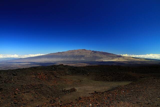 算上海平面以下 夏威夷群岛的冒纳凯阿火山才是世界第一高峰