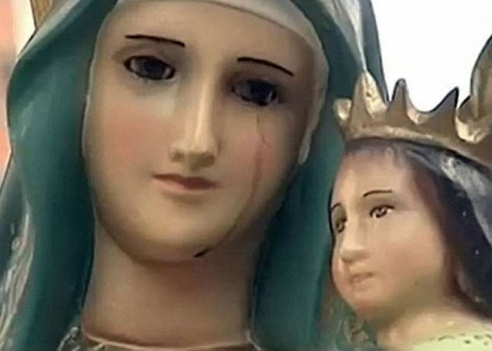 哥伦比亚佛罗里达布达卡一个圣母玛利亚像疑似流下红色眼泪