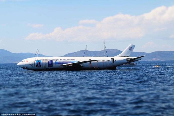 土耳其决定将空中巴士A300客机沉入爱琴海制造人工珊瑚礁吸引游客