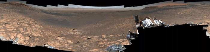 美国宇航局发布18亿像素火星全景图 由好奇号火星车拍摄的超过1000张图像制成