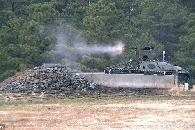 美国军方正在研制“粗齿锯”无人驾驶坦克