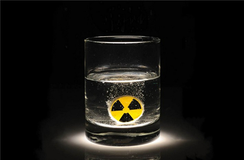 日本把福岛核废水喝光能过滤掉放射性物质吗