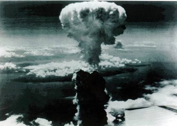 “我们杀了多少人？”美国投原子弹的轰炸机机师惊呆