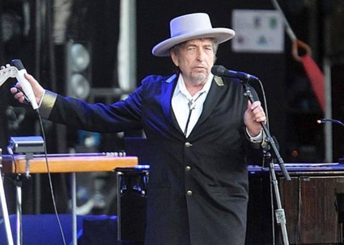 美国“摇滚民歌之父”卜戴伦（Bob Dylan）冷对诺贝尔文学奖 大会称放弃联络