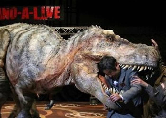 日本ON-ART公司研发恐龙外套 有意打造影《侏罗纪公园》主题乐园