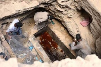 埃及考古队在该国北部代盖赫利耶省发现83个古代墓地