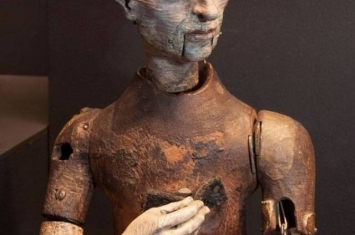 英国伦敦科学博物馆展出揭机器人500年进化史