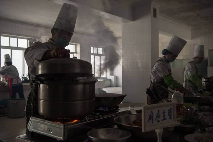朝鲜举办第7届全国厨艺大赛纪念已故领导人金正日75岁冥寿