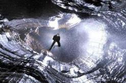 西藏沙姆巴拉洞穴，能让人长生不死的时空隧道(图片)
