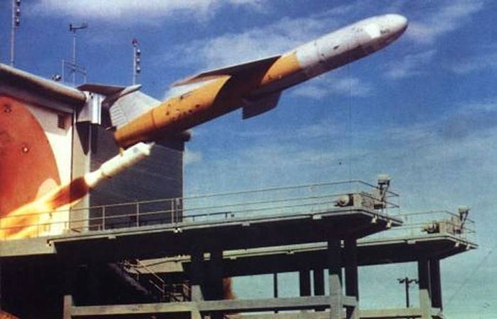 古巴导弹危机期间美国曾打算对中国和苏联实施核打击 差点发动第三次世界大战