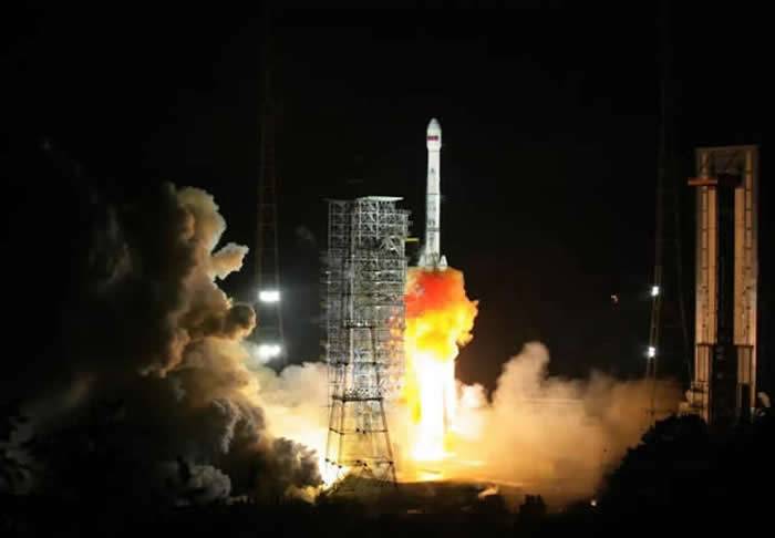 由中国研发并于2008年进入轨道的委内瑞拉一号通信卫星（Venesat-1）停止运行