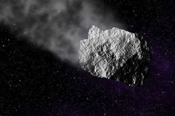 中科院紫金山天文台赵海斌研究员介绍发现近地小行星的意义及对地球的潜在危险