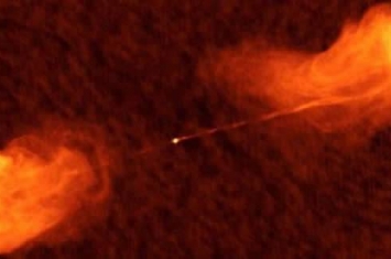 最遥远的耀变体：早期宇宙可能充满着超大质量黑洞