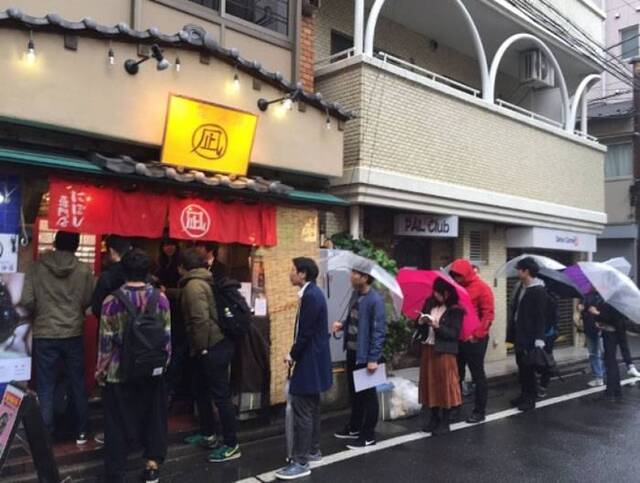 日本东京拉面名店“凪”推出昆虫沾面