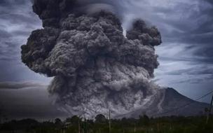 世界上威力最大的火山，坦博拉火山的威力是原子弹爆炸威力的6.2万倍