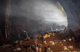 世界上最邪门的地方，印度尼西亚谷洞吞噬生命（至今未解）