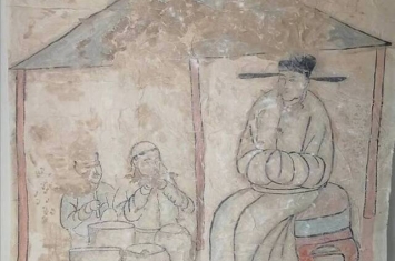 蒙古赤峰市敖汉旗四家子镇农民修路发现距今千年的辽代壁画墓