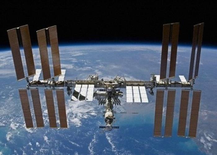 俄罗斯无人载货太空船“进步号75”成功与国际空间站对接 运补给物资予美俄宇航员