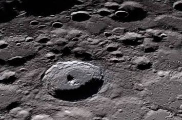 美国蒙大拿州到处都是在月球上发现的一种岩石——斜长岩