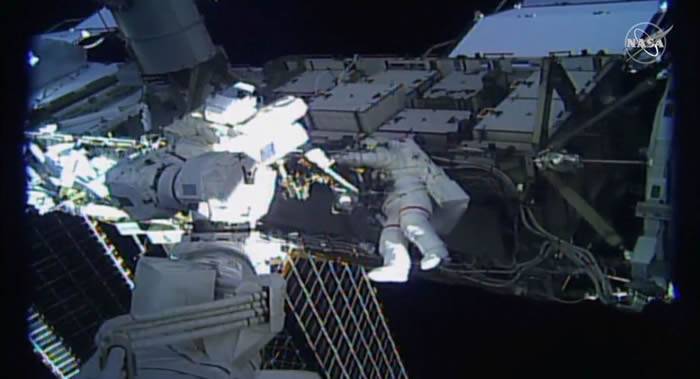 国际空间站的美国宇航员们将于6月进行5次太空行走