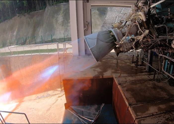 北京蓝箭空间科技研发的朱雀二号火箭控制系统成功与天鹊80吨液氧甲烷引擎匹配验证
