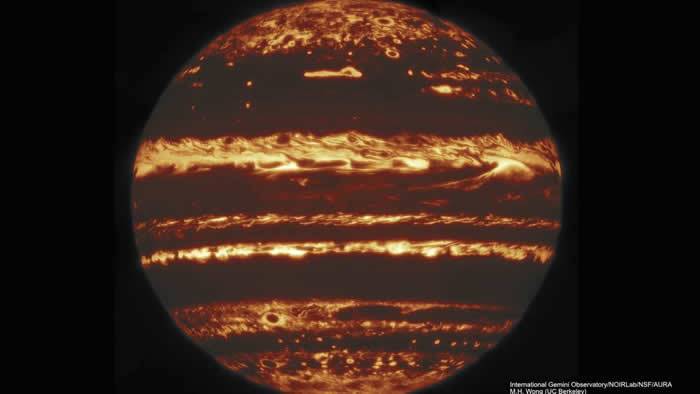 突破性的木星新图像让天文学家对这颗行星云层中的剧烈风暴有了前所未有的了解