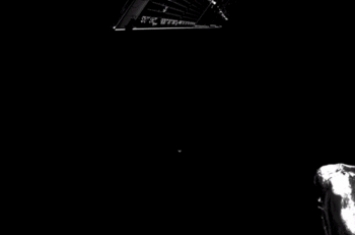 欧航局(ESA)发布飞往水星的BepiColombo宇宙飞船消失在远方的动图
