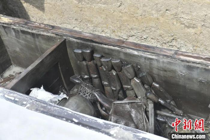 江苏盐城发现两座西汉早期墓葬 出土随葬品140余件