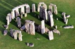 英国巨石阵之谜，史前文明的神秘建造(阵内惊现人类尸骨)