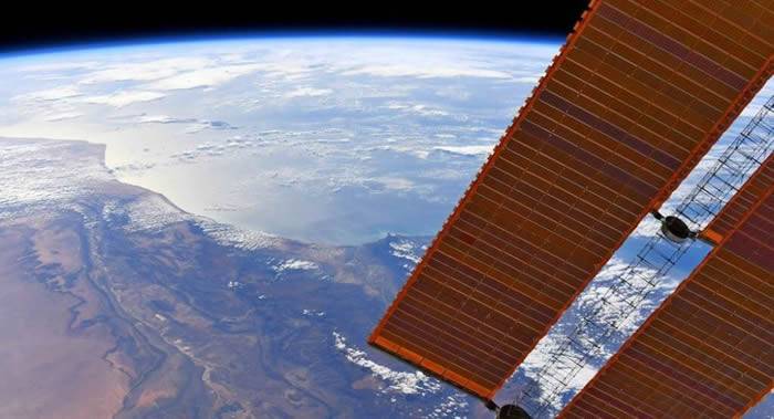 俄罗斯计划使用“返回-MKA”生物卫星向太空20万公里的高度发射20只小鼠