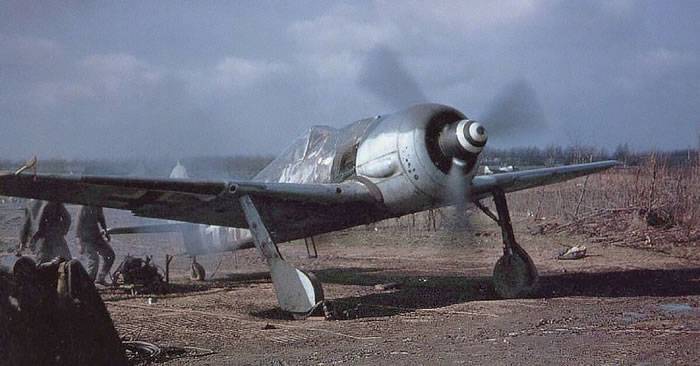 二战秘闻？纳粹战机FW 190埋土耳其中部基地