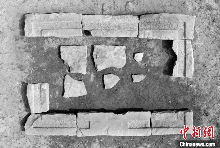 山西大同发现北魏佛教题材石椁壁画墓葬