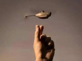 世界上最小的直升机：全长仅长16厘米（只有一只蜂鸟大小）