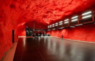 世界上最长的地下艺术长廊：全长108（拥有一百个站点）