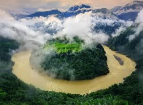 世界上最长的河流峡谷：全长达504.6公里(堪称地球秘境)