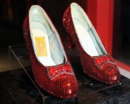 世界上最贵的鞋：朱迪·嘉兰的红宝石鞋（67万美元天价）