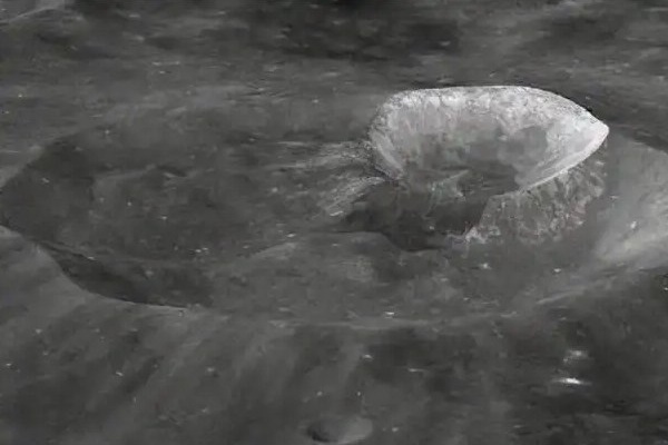 月球上的女尸是嫦娥吗?很显然不是了