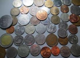 世界上最长的硬币 ：10代勒硬币（70厘米长相当神奇）