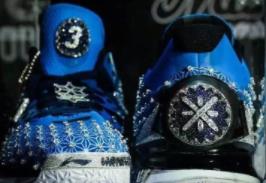 世界上最贵的运动鞋：蓝宝石镶满鞋面(售价高达2600万元)