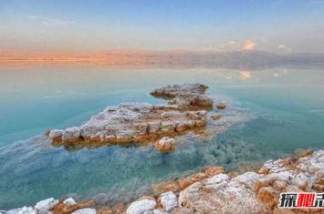 世界上最咸的湖：一般海水盐度的12倍(少雪不结冰)