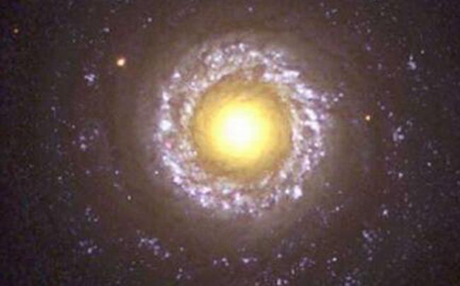 夸克星是什么样的存在?夸克星和黑洞一样吗