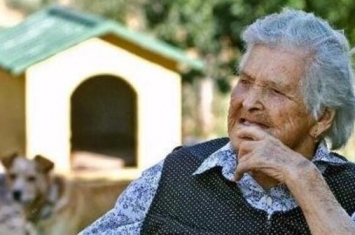玛丽亚·德热苏斯几岁，116岁（吉尼斯认证的世界最长寿老人