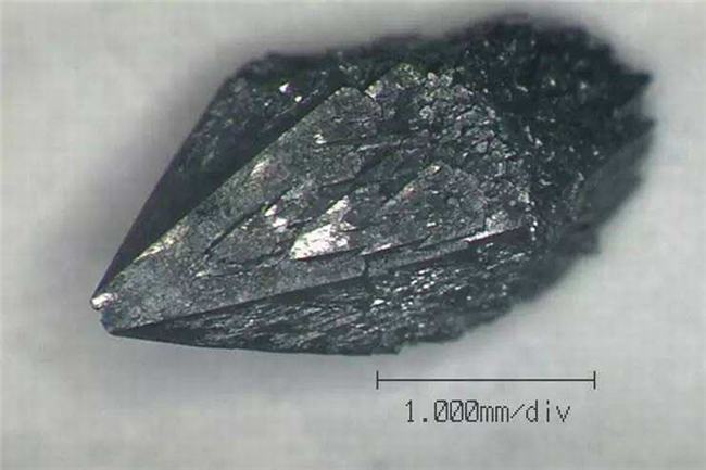世界上最硬的十大矿物 金刚石是全世界上最坚硬的岩石