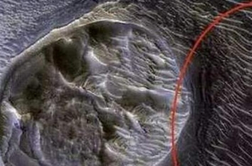 火星原来有高度文明?迷宫地形可能是外星人手笔