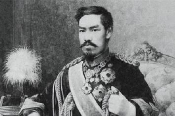 日本天皇和首相谁的权力更大究竟谁听命于谁,日本天皇与日本首相谁的权力大