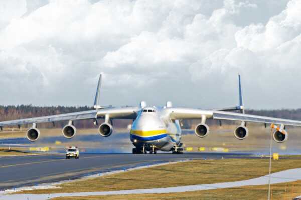 世界最大的运输机:最大起飞载重640吨(疫情时各国疯抢)